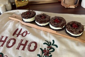 Prhka verzija omiljene torte: ovih blagdana uživajte u schwarzwald keksićima Prhka verzija omiljene torte: ovih blagdana uživajte u schwarzwald keksićima