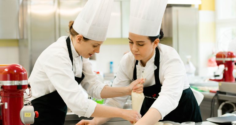 B2B radionice u najslađem gradu na svitu: evo prilike da steknete nove vještine u pripremi hrvatskih slastica