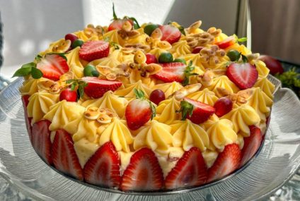 Savršen spoj kreme i jagoda: donosimo recept za ukusnu tortu